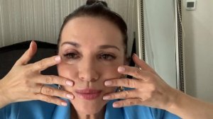 Упр#12. Поднимаем уголки губ. Учимся говорить с полуулыбкой. Меняем настроение на позитив. .