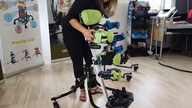 Squiggles Ståstøtte Fra Leckey