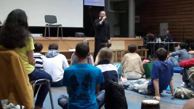 Илья Чёрт - YogArt в Москве; Ответы на Вопросы [фрагмент] смотреть онлайн