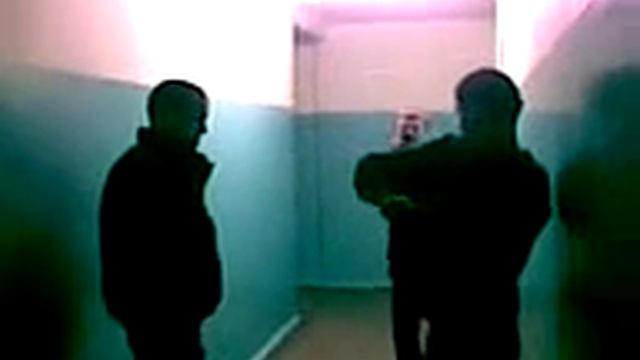 вспышка в харю))).3gp смотреть онлайн
