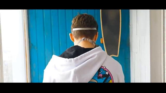 Kastomiziroval-kompyuter-svoey-devuski-za-24-casa-ona-v-soke_(VIDEOMIN.NET).mp4