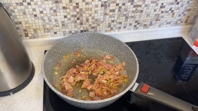 Вкуснейшая Кесадилья с беконом за 10 минут! Быстрый и вкусный рецепт! смотреть онлайн