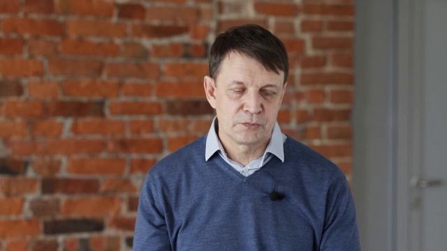 Анализ и слова в телефонных переговорах. Что важнее?