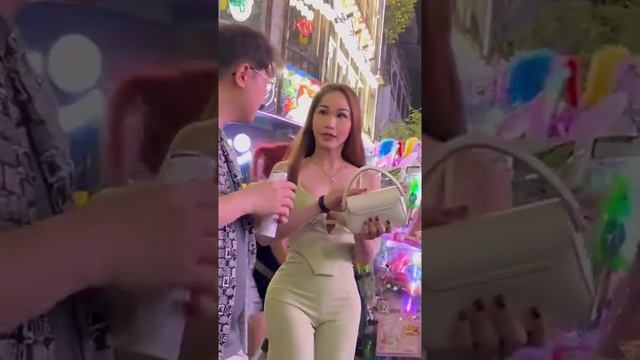 Наверное, повела его покупать кольцо смотреть онлайн