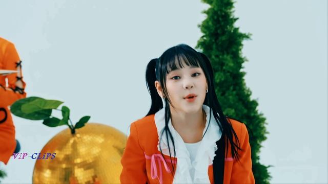 ICE EYE ʕ•ᴥ•ʔ 'Love In Your Eyes' смотреть онлайн