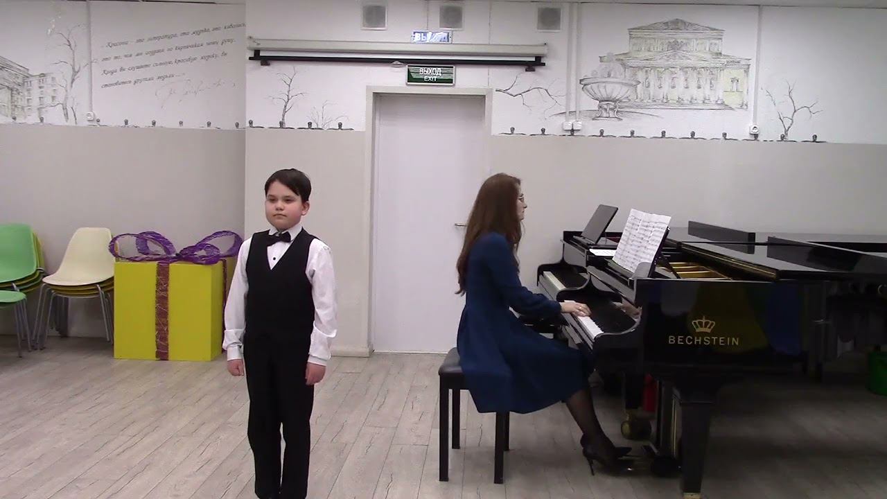 1)М.И.Глинка, сл.В.Забеллы, «Ты, соловушка, умолкни»2)Р. Бойко, сл.Л.Викторова«Дело было в Каролине» смотреть онлайн