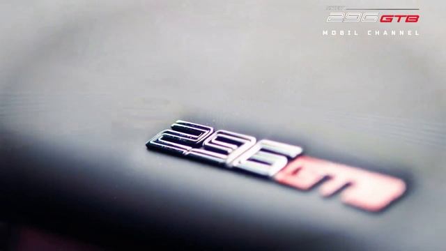 Ferrari's first sub-7 minute car at the Nürburgring смотреть онлайн