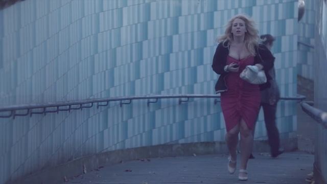 A Harvey Nichols Christmas 2011 - Ever faced the Walk of Shame? смотреть онлайн