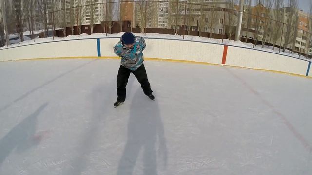 Мороз! -39С, идём на каток смотреть онлайн