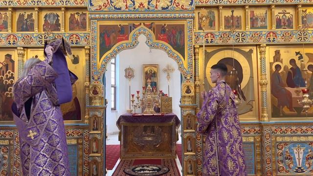 Митрополит Игнатий совершил Божественную литургию в Свято-Алексеевском женском монастыре смотреть онлайн