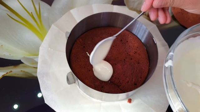 ТОРТ 3 СТАКАНА! На сковороде!Торт дежурный буквально тает во рту: Все смешали и в сковородку. смотреть онлайн