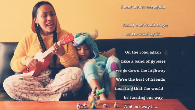 Willie Nelson : On the Road AGAIN (Ukulele Cover) || Mama Bear and Baby Bear Singalong смотреть онлайн