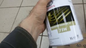 Прадо 150 и другие. Масло в мостах, раздатке, автомате и гидроусилителе..mp4