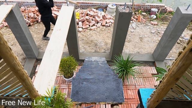 Free New Life | Build Alone, Girl Building A Garden With Automatic Water System смотреть онлайн