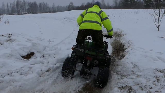 ГЛУБОКИЙ СНЕГ И ЕЗДА БОКОМ! DEEP SNOW AND RIDE SIDE! смотреть онлайн
