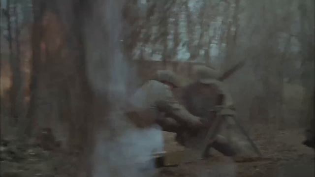 【战地炮神】日軍用超級大砲攻擊，怎料共軍從背後突襲，炸掉日軍王牌武器!#抗日 #电影 #抗战 смотреть онлайн