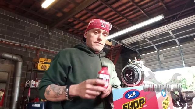How To Add Oil To AC Compressor AFTER removed смотреть онлайн