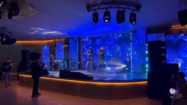 Скрипичный дуэт Шериданс на большой сцене в Ярославле❤️?? смотреть онлайн