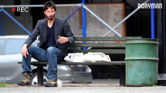 ВОТ ПОЧЕМУ КИАНУ РИВЗ НЕ ДОТРАГИВАЕТСЯ ДО ЛЮДЕЙ ВО ВРЕМЯ ФОТО! смотреть онлайн