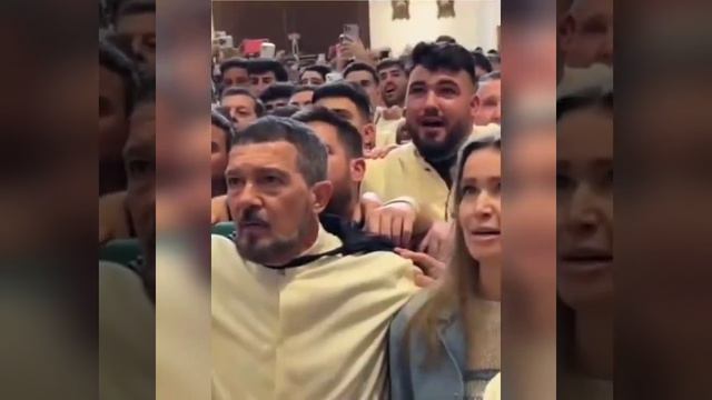 ❤️ANTONIO BANDERAS DEVASTADO TRAS LA CANCELACION DE LA PROCESION DE SU COFRADIA смотреть онлайн