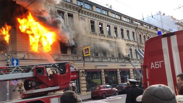 Пожар - СПБ, Большой пр. П.С. 59 26.11.2018 смотреть онлайн