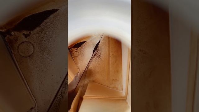 Грязь в расширительном бачке смотреть онлайн