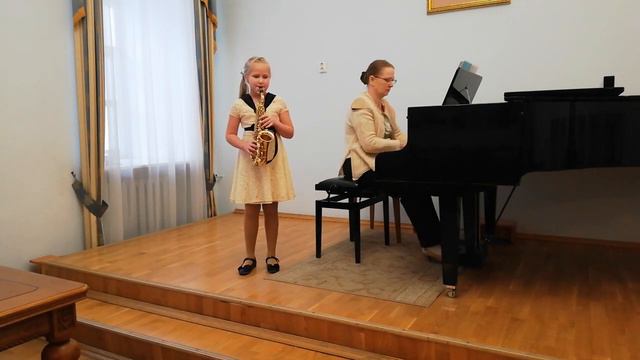 Делло-Джойо. Безделушка. И. Дунаевский. Колыбельная. Мешавкина Анастасия, 8 лет смотреть онлайн