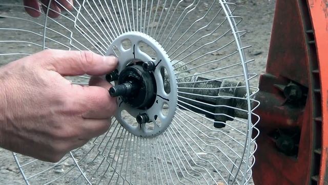 Насадка воздуходувка на мотокосу (триммер). Blower for motokosa (trimmer). смотреть онлайн