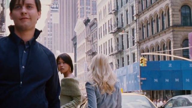 Spider-Man 3 but its just the same women walking past Peter смотреть онлайн