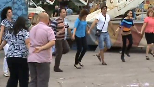 НА ГОСТЕ У ЯНА смотреть онлайн