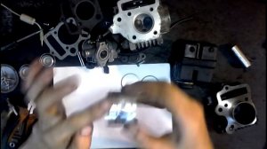 Как правильно поставить кольца на поршень мопед Дельта Альфа