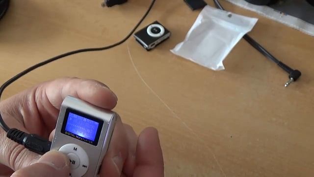 Металлический mp3-плеер с экраном даром с Китая. смотреть онлайн