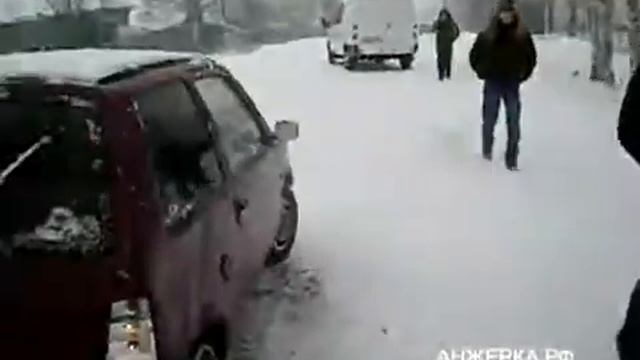 Дорожный патруль 19.11.13 | Анжеро Судженск смотреть онлайн