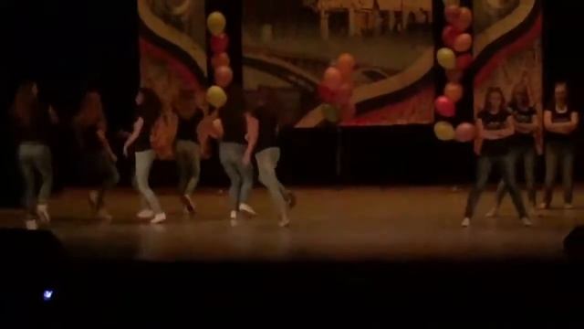 Современный танец Шоу группаКаприз смотреть онлайн