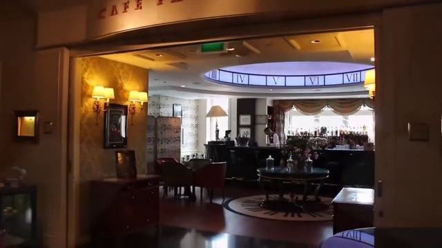 DISNEYLAND® HOTEL 5* PARIS Франция смотреть онлайн