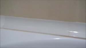 Керамический бордюр для ванны, стоит ли его ставить?