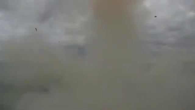 Пуск ракеты «Калибр» по береговой цели с борта фрегата «Адмирал Эссен» в Черном море смотреть онлайн