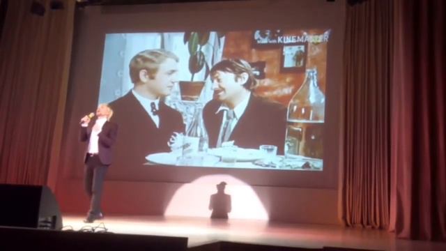 Черные подковы. Исполняет Вячеслав Барсуков. Концерт "Песни нашего кино" смотреть онлайн