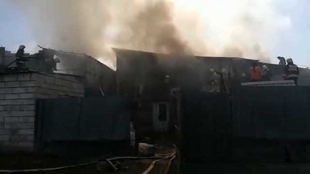 Пожар в магазине Семея: подробности смотреть онлайн
