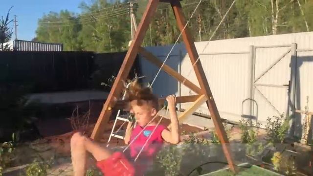 Наши ошибки при покупке детской площадки на дачу!