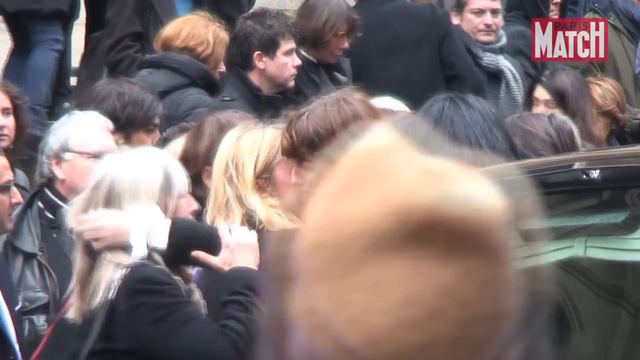 L'adieu émouvant à la photographe Kate Barry смотреть онлайн