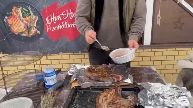 Готовим Стейк из говядины. Доводим в Тандыре. смотреть онлайн