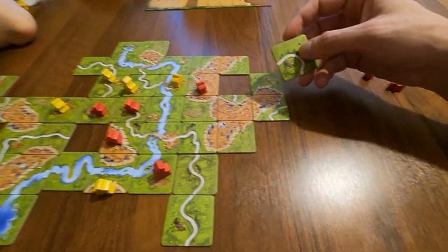 Играем в Каркассон вдвоем с дополнением Река и Аббат 2023 Королевский подарок. смотреть онлайн