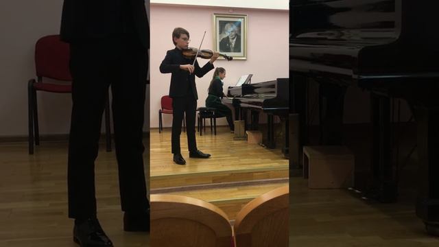 Лапин Ян. Витали 