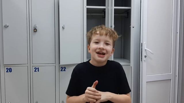 Солнечный мальчик поёт песни про пельмени смотреть онлайн