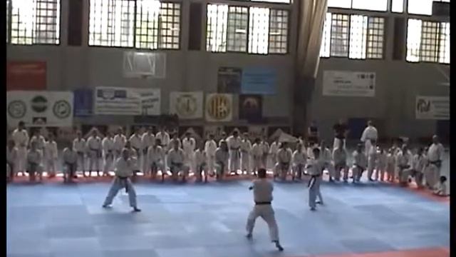 Seinchin y Bunkai por Senpais Armand, Ruben y Ferran смотреть онлайн