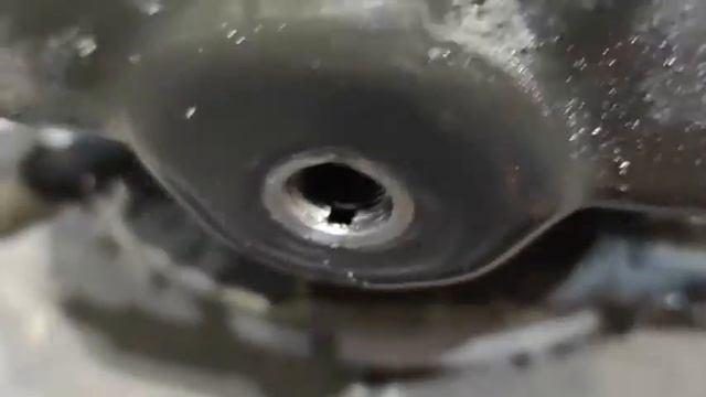 Почему течёт поддон AUDI Q7 TOUAREG? смотреть онлайн