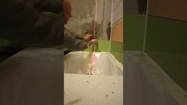 Как начать плитку в ванной смотреть онлайн