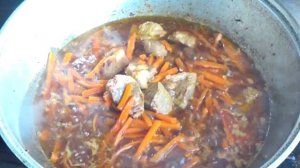 Узбекский Плов с Мясом и Изюмом￼