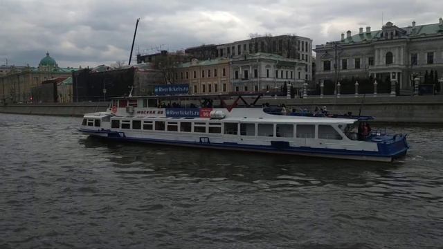 Открытие навигации в Москве. 1 мая 2022 года. смотреть онлайн